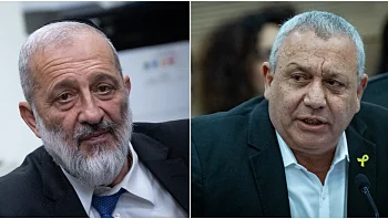 דרעי תקף את איזנקוט: "אתה צועד בדרכו של לפיד - ותסיים כמוהו"