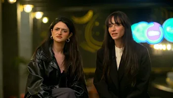 "לא מנסות להיות פרובוקטיביות": הפודקאסט של אלי ועינת הגיע לבמה