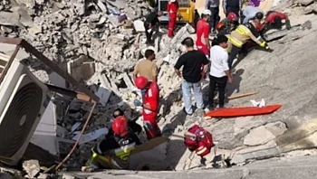 איראן: הרוגים ופצועים בפיצוצים במתחם מגורים ובנמל בנדר עבאס