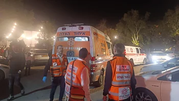 בהלה בחתונה: חתן לקה בדום לב והתמוטט, אורחים ביצעו בו החייאה