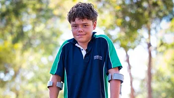 ארבע שעות בים סוער: בן 13 הציל את אימו ושני אחיו - לבד