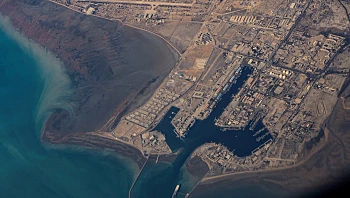 דיווח: איחוד האמירויות מתכוננת לסייע לארה"ב בפתיחת מצר הורמוז