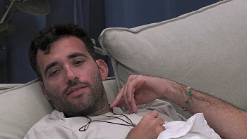 רועי משתף את ליאל ברגשות לגבי: "היא שיבשה אותי"