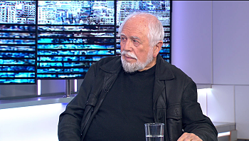 "התגובה הראשונה שלי הייתה הלם - החלטתי לגשת למקלדת ויצאו שירים"