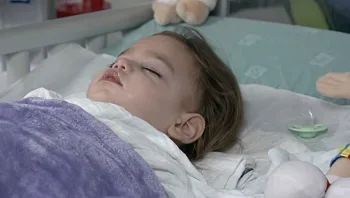 "רשלנות חמורה": מה קרה לגיא הפעוט בלובי המלון באילת?