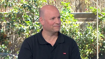 גאווה ישראלית: עדשה מיוחדת שתסייע לנהגים עם אתגרי שדה ראיה וסנוורים