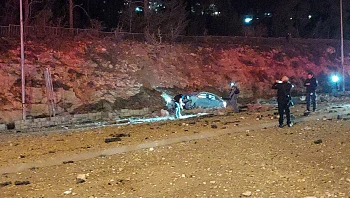 רצף שיגורים מאיראן: 6 פצועים מפגיעת רסיס באזור ירושלים