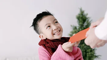 בן 10 תבע את אביו אחרי שהוא רוקן לו את החסכונות