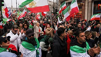 עדות מיוחדת מלב איראן: "תודה לישראל על חיסול חמינאי"