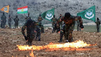 טראמפ הציע סיוע לכורדים: "או שאתם איתנו או שאתם עם איראן"