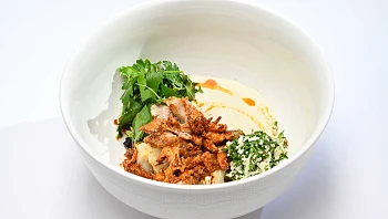 שקדי עגל וכרוביות: המתכון של בר צנגר למנה העיקרית בגמר