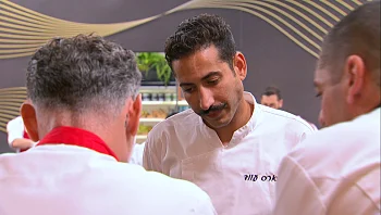 אחרי שהגיש את המנה - פארס מגלה: "הדג חי, אני לא יכול לחתוך אותו"