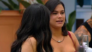 "זאת שמימינך באה לי מקולקל": הדיירות מסמנות מי חברה ומי אויבת