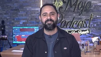 הקומיקאי שמסתכל למלחמה בעיניים: "פוטנציאל ליצירת חומרים"