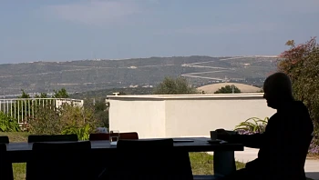 "אל תאבדו אותנו שוב": יממה תחת אש עם תושבי הצפון