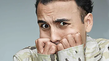 "קולות של מטוס והם בורחים": צעירים איראנים מטרילים את הבסיג׳