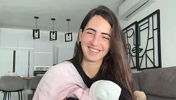 האישה שיילדה את עצמה ברכב - כשברקע אזעקות: "שווה את הכול"