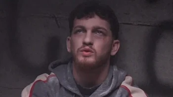 השיר של בר: שורד השבי הקליט דואט - 5 חודשים אחרי שחזר הביתה