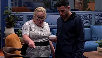 ממי פאינה לא הצליחה להוריד את העיניים? "הוא דייר חדש"