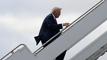 טראמפ: הסכם - או שנשמיד את תחנות הכוח ו"אי הנפט" של איראן