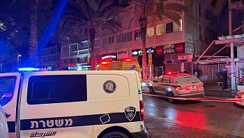 חשד לרצח בהרצליה: גבר כבן 30 נורה למוות, נער נפצע בינוני