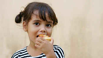 "הרגלים שהתקלקלו"? כך המלחמה משפיעה על אכילה בקרב ילדים