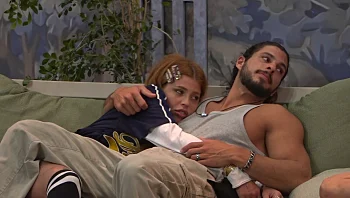 זוהר אייזיק זקן על הודיה: "אני לא מפסיק לחשוב עליה"