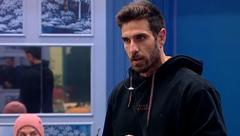 היחסים המתוחים בין תמיר לבן מגיעים לנקודת רתיחה