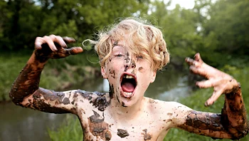 מחקר מציע: קצת לכלוך בבית עשוי להפחית אסתמה בקרב ילדים