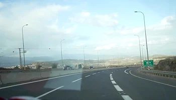 "המציאות הישראלית מקשיחה אותנו": מסע בכביש 65 לצפון המופגז