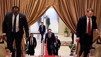 דיווח: "מבוי סתום" במו"מ בין ארה"ב לאיראן בגלל מצר הורמוז