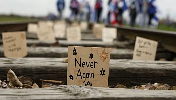 שורדי שואה ושבי במצעד החיים: "זו לא רק היסטוריה, זו אזהרה"