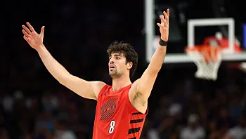 הישראלי הראשון בפלייאוף ה-NBA: אבדיה הוביל את פורטלנד לניצחון