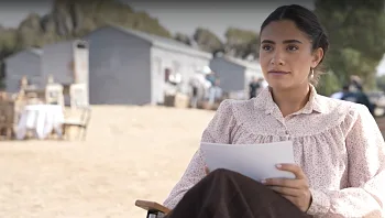 האם הקאסט הצעיר של "המעברה" יעבור את מבחן תקופת המעברות?