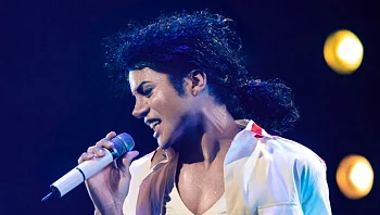 למייקל ג'קסון מגיע יותר מהסרט שמנסה למסגר מחדש את סיפורו