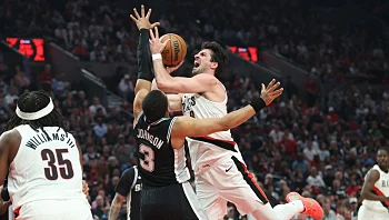 אכזבה בפלייאוף: דני אבדיה שבר שן, פורטלנד הפסידה לספרס