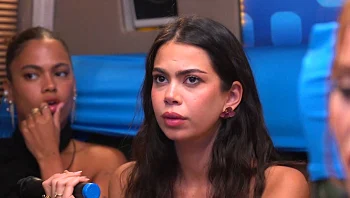 ״אני מרגישה בחלום״: זה מה שקרה באוטובוס המסיבות לאחר ההדחה