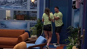 "אני מסרסת אותך?": שלי ועומר בריב גדול בעקבות הכניסה של דור