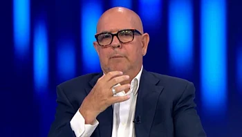 אינטל זינקה ב-300% בשנה - כך היא תשפיע על הבורסה