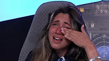 "אולי אין לי עמוד שדרה": רפאלה מתפרקת אחרי מה שטל אמרה עליה