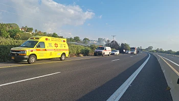 חשד לרצח בצפון: גבר אותר ללא רוח חיים בזירת שריפה בכביש החוף