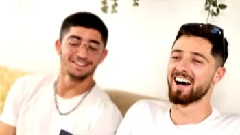 יוסי ששכל שני אחים בנובה - מקים בית לחיילים בודדים