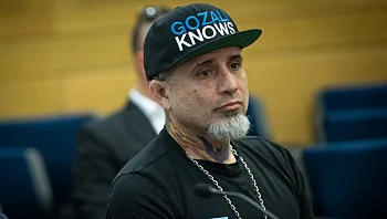 קרב חייו: המתאבק שהתבטא נגד בן גביר - ונעצר בחשד לתקיפת שוטרת