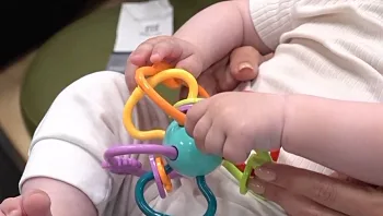 החיידק האלים - ובהלת ההורים: "עלול לסכן חיים תוך שעות"