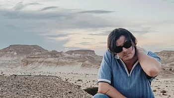 הזמר הצעיר בקלאסיקות ישראליות - עם טוויסט שלא ציפינו לו