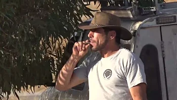 מלחמה באתר הפסולת: איך הפכו מצילי החסידות לנאשמים?