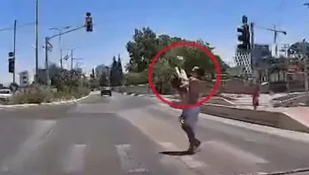 לעיני המצלמות: ניסיון חטיפת בת ה-11 שטלטל את המדינה