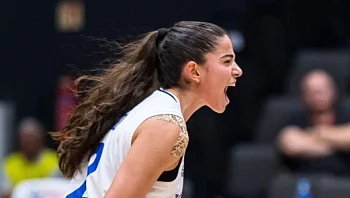 היסטוריה: נבחרת עתודת הנשים בכדורסל עלתה לגמר אליפות אירופה
