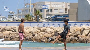 התחזית: עלייה קלה בטמפרטורות, הים מסוכן לרחצה