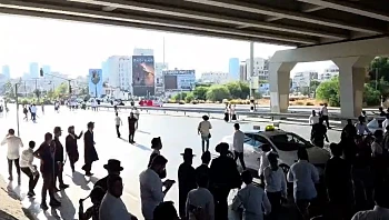 במחאה על מעצר עריקים: מפגינים חרדים חסמו את צומת גהה